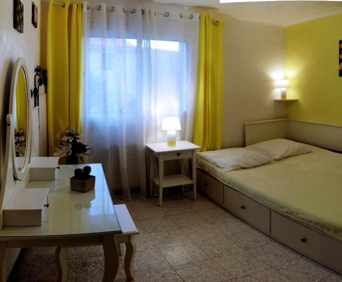 Mas Montebello Rigarda Kültér fotó